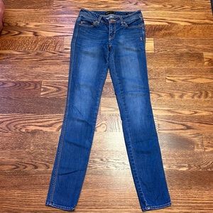 Women’s skinny jeans
